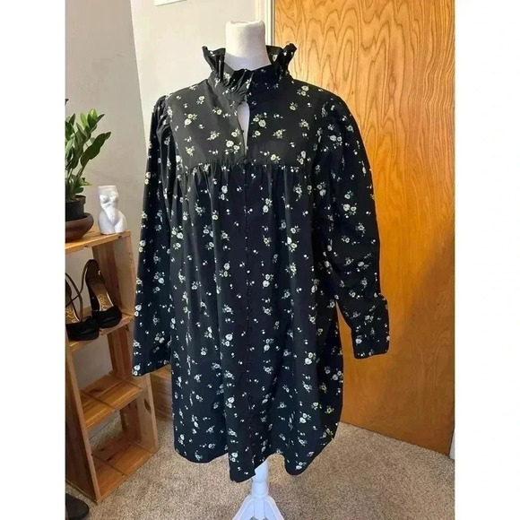 H&M Floral Button Down Dress - Picture 6 of 9